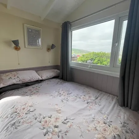 Kevara Shepherds Hut Finstown Exterior photo